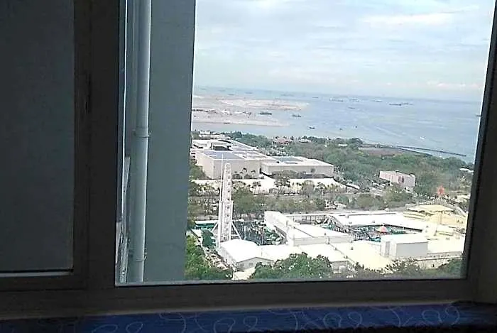 Breeze Residences Hotel 3*